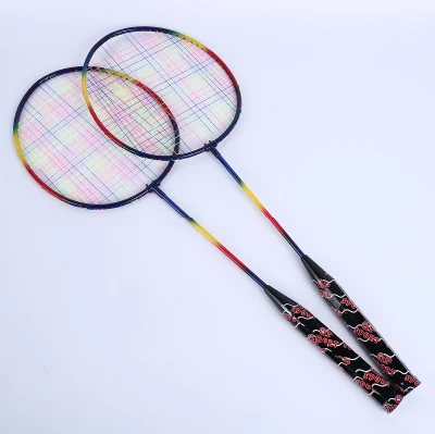 Conjunto de raquetes de badminton do fornecedor da fábrica com 2 raquetes com corda e capa